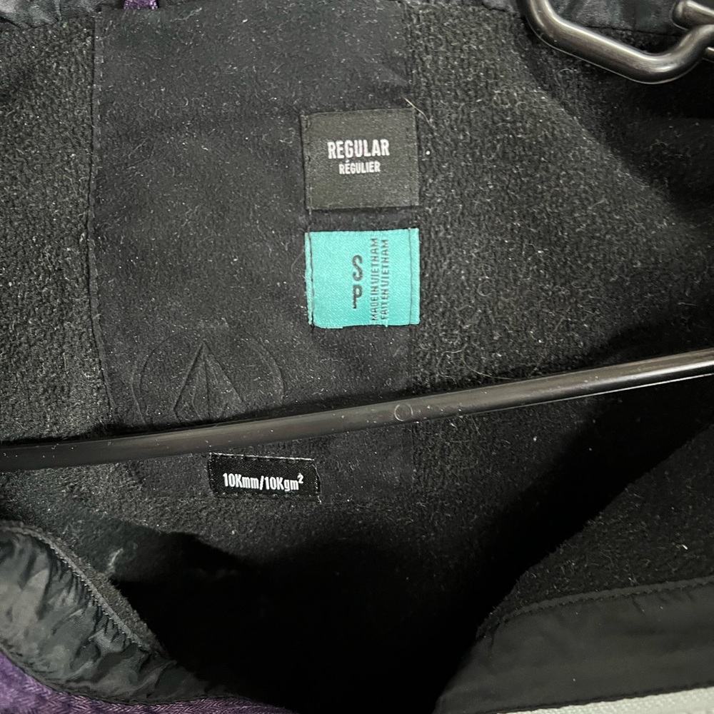 Women’s Snowboarding Jacket